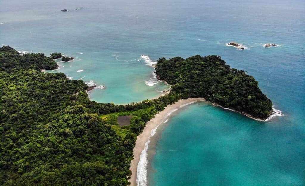 surfing costa rica - a surf travel guide