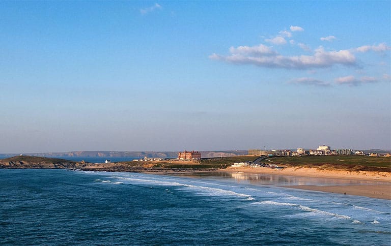 Best Surf Spots In Europe For Beginners: Fistral Beach, Newquay, UK