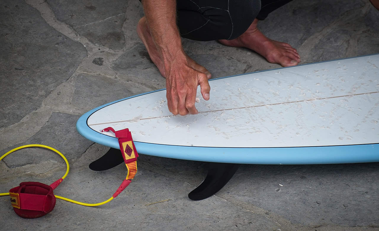 Surfboard Accessories Bubble Gum Surf Wax Comb 