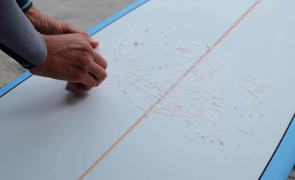 How to wax a new surfboard